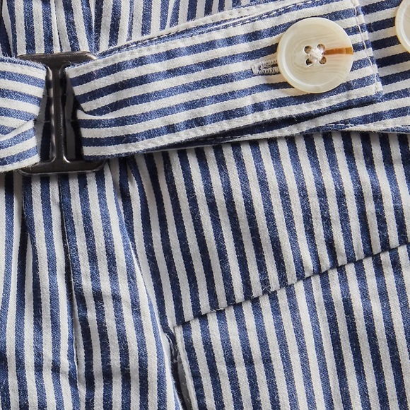 Buckle Back
Stripe Trousers
NWOT
FP
Colour: Ivory Combo - Picture 4 of 11